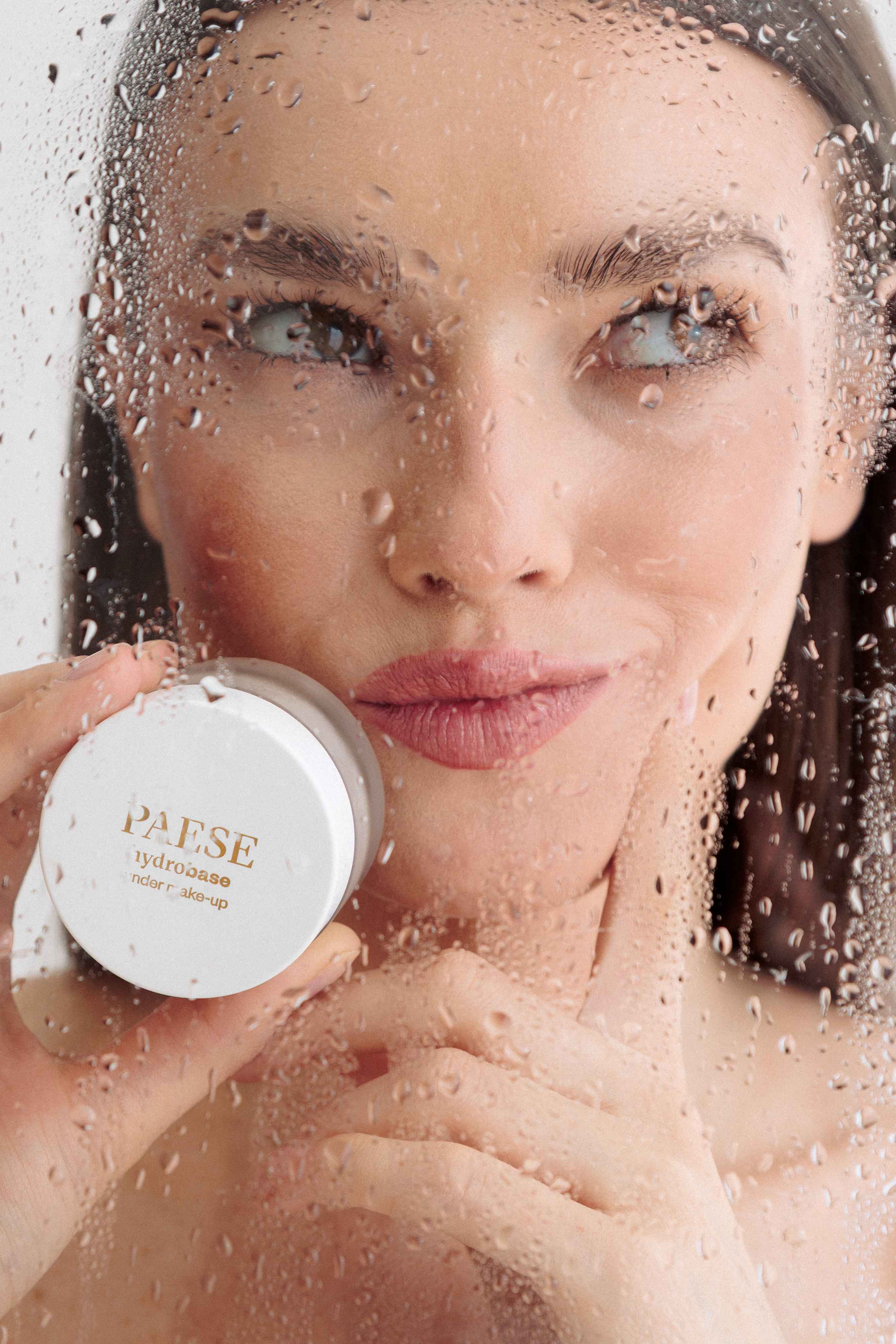 PAESE Hydrobase Under Make-Up