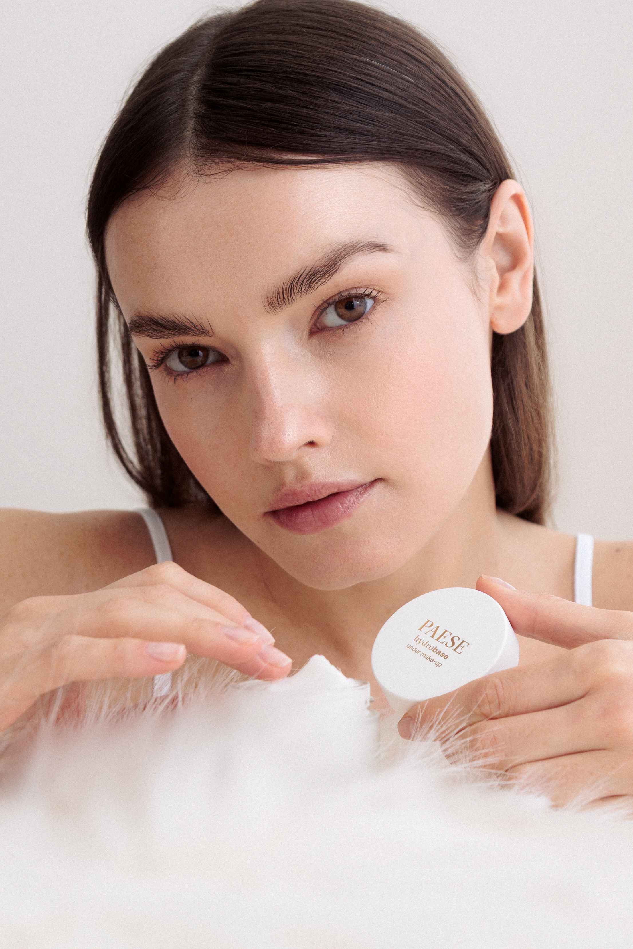 PAESE Hydrobase Under Make-Up
